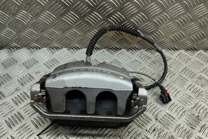 Etrier de fr&acirc;nă dreapta față VW ID.5 E39 2022 OEM: Sedan | 22981855