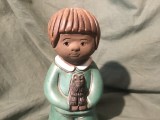 Figurina baiat realizata manual din ceramica mijlocul sec XX anii 60-70 design mid-century atelier Elbogen Keramik Sweden !