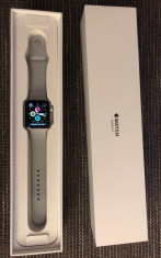 Apple Watch 3 42 de mm aproape nou cu garantie pana in 2020 foto