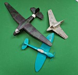 Trei machete avion incomplete defecte reconditionare 1:72 M2202