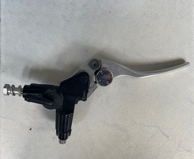 Suzuki GSXR GSX-R 750 Srad Injectie 1996-1999 Pompa frana fata