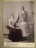 Foto carton kabinett veche, 11x16 cm, F. Dajkovitz, V&acirc;rșet / Werschetz, familie