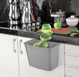 Cos bucatarie pentru resturi alimentare