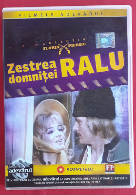 DVD - ZESTREA DOMNITEI RALU, COLECTIA FLORIN PIERSIC, FILMELE ADEVARUL foto