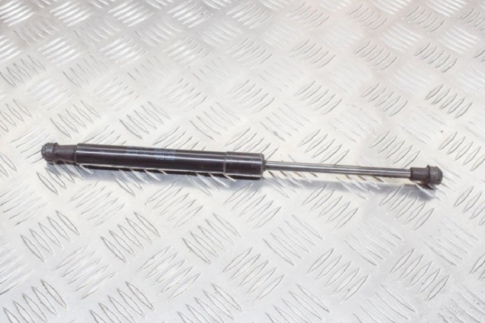 Amortizor capota dreapta față AUDI TT 8J3 2012 OEM: 8J0823359C 11430777