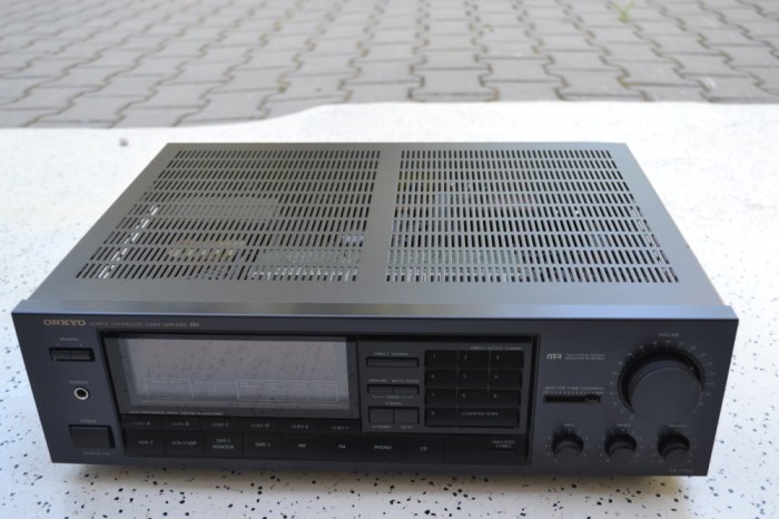 Amplificator Onkyo TX 7730