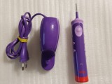 Periuta Electrica Copii Oral-B Vitality, 7600 oscilatii/min, Curatare &amp; Albire