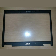 Rama LCD Asus F3J foto