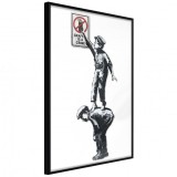 Cumpara ieftin Poster - Banksy: Graffiti Is a Crime, cu Ramă neagră, 20x30 cm