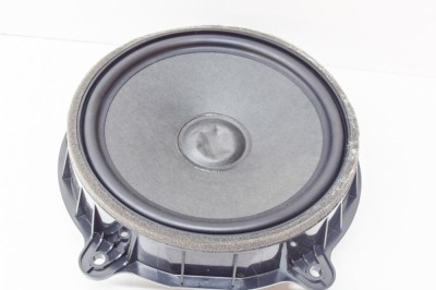 Difuzor ușă st&amp;acirc;nga față TESLA MODEL 3 2019 OEM: 430407772455,1079744-00-E 12080704 foto