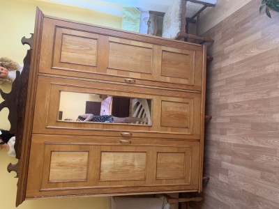V&amp;acirc;nd dressing și comoda foto