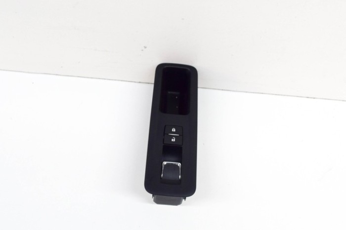 Buton geam ușă st&acirc;nga față LEXUS RX _L2_ 2019 OEM: 84810-48040,74232-48180 20491519