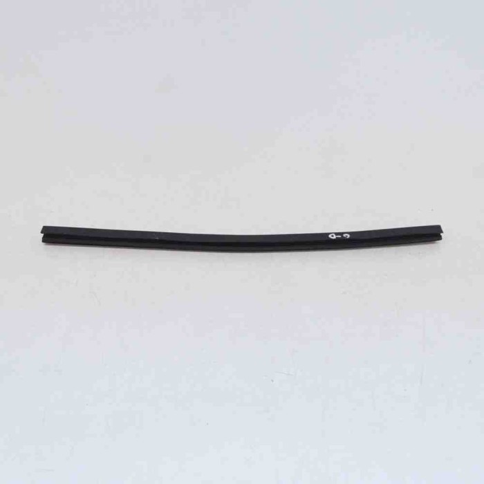 Chedar geam ușă dreapta spate TESLA MODEL S 2017 OEM: 1038407-00-A,1038408-00-A