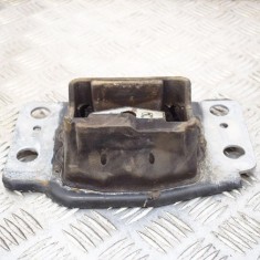 Suport motor st&acirc;nga FORD S-MAX WA6 2011 OEM: BG91-7M121-AA 3488620