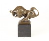 Bou - statueta moderna din bronz masiv pe soclu din marmura UP-85, Animale