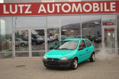 OPEL Corsa B foto