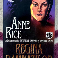 Regina damnatilor - Anne Rice