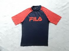 Tricou FILA. Marime XS (46): 48.5 cm bust, 64 cm lungime. foto