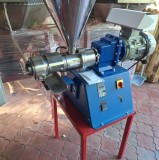 Presa ulei 220V, 2.1Kw 14kg pana la 20kg seminte tocate pe ora