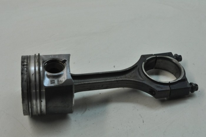 Piston MINI COUNTRYMAN R60 2012 11522280