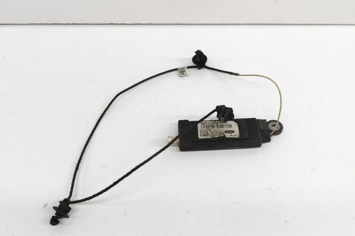 Amplificator de antena FORD RANGER TKE 2015 OEM: EB3T-18C847-AA 28098004