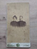 Fotografie pe carton M. Wandelmann. Ofițer cu soția. Bucuresci