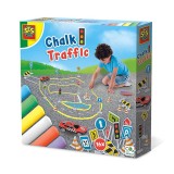 Cumpara ieftin Set 6 culori creta colorata si 15 semne de circulatie pentru terenul de joaca