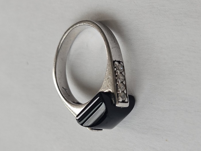 Inel argint cu onix si zirconii #3097