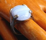 inel din argint .925 cu Agata Blue Lace nuante de violet lavanda marimea 63 gramaj 10,66