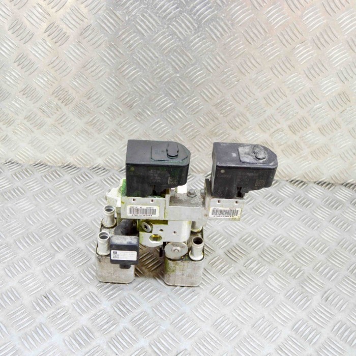 Supapa de expansiune aer condiționat JAGUAR I-PACE X590 2019 OEM: J9D3-6C582-CA,J9D3-10C708-BB,329960009,J9D3-8D304-AA,J9D3-19F656-AB,J9D3-8D302-AD 17