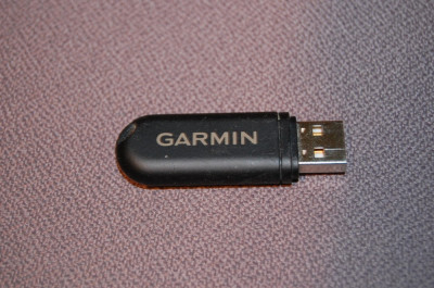 Adaptor ANT+ Garmin USB foto