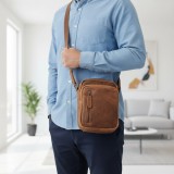 Borseta barbati din piele naturala Greenwood&reg; Nili 15x20x9 cm &ndash; usoara, incapatoare, design vintage