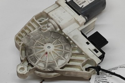 Motor macara geam ușă dreapta spate AUDI Q7 4L 2014 OEM: 4L0959802B 30974828 foto
