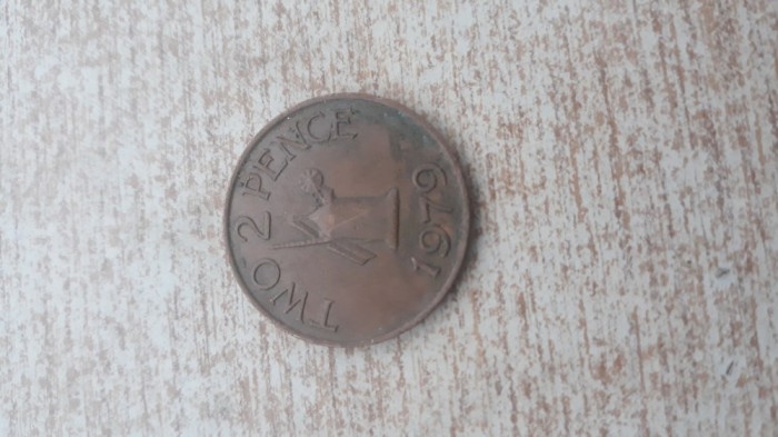 Guensey 2 pence 1979.