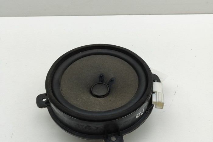 Difuzor ușă dreapta față CHEVROLET CAPTIVA C100, C140 2007 OEM: 96673539 | 31545907