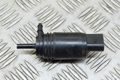 Motor rezervor lichid de parbriz BMW 1 F20 2014 OEM: 23557610,7345885 14679280 foto