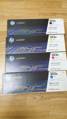 HP CF540A CF542A CF543A CF541A Cartus Toner yellow mangenta cyan negru HP203A foto