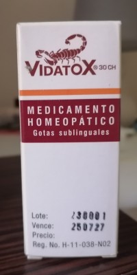 Vidatox,extract de venin de scorpion albastru foto