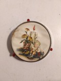Jucarie vintage anii 50 Germnia platou rotativ pentru prajitura casa papusii