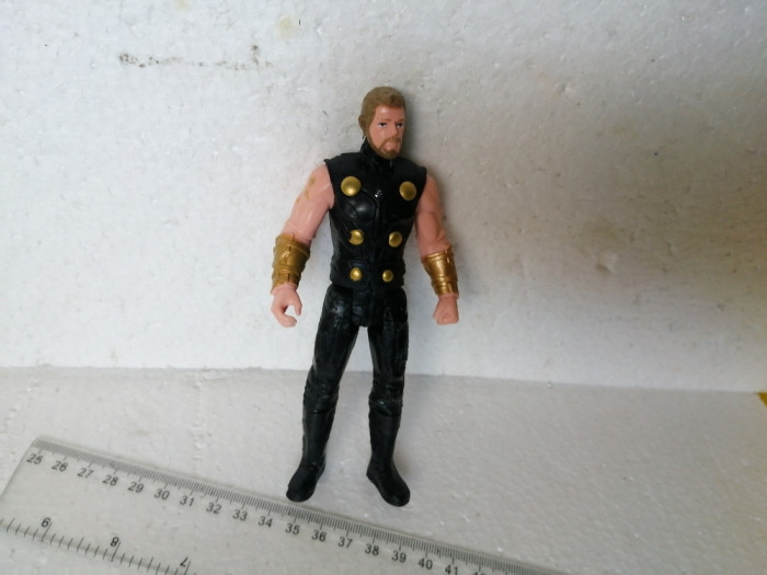 bnk jc Thor - figurina