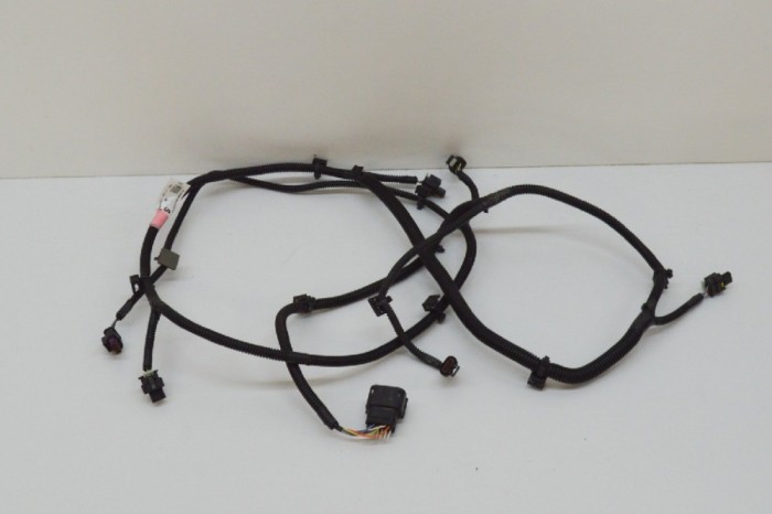 Cablaj senzor de parcare spate TESLA MODEL S 2018 OEM: 1004421-04-T 11493890