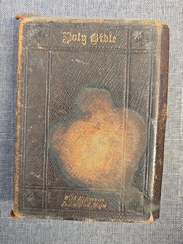 Biblia / Biblie veche , 1864 , in limba engleza, coperta piele, 14x11 cm