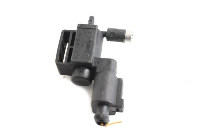 Supapa solenoid AUDI A4 8K2, B8 2015 OEM: 037906283C 10007479