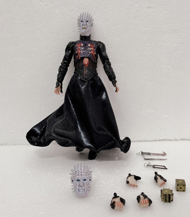 Figurina Pinhead Hellraiser 18 cm
