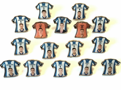 Lot 16 insigne fotbal-DEPORTIVO de La CORUNA(2016-2018 inclusiv Florin Andone) foto