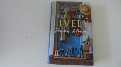 Family album - Penelope Lively foto