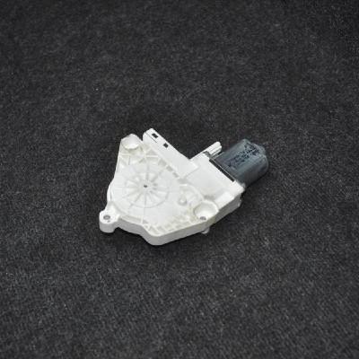 Motor macara geam ușă st&amp;acirc;nga spate SKODA YETI 5L 2014 OEM: 8K0959811A 2099033 foto