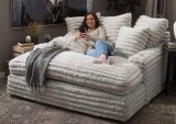 Fluffy Couch bed