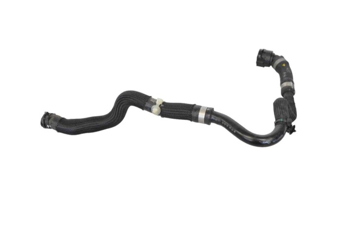 Furtun de lichid de răcire JAGUAR I-PACE X590 2020 OEM: J9D3-8D140-AD 23537068