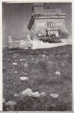 Bnk foto - Crucea Eroilor de pe Caraiman - 1963, Alb-Negru, Romania de la 1950, Cladiri
